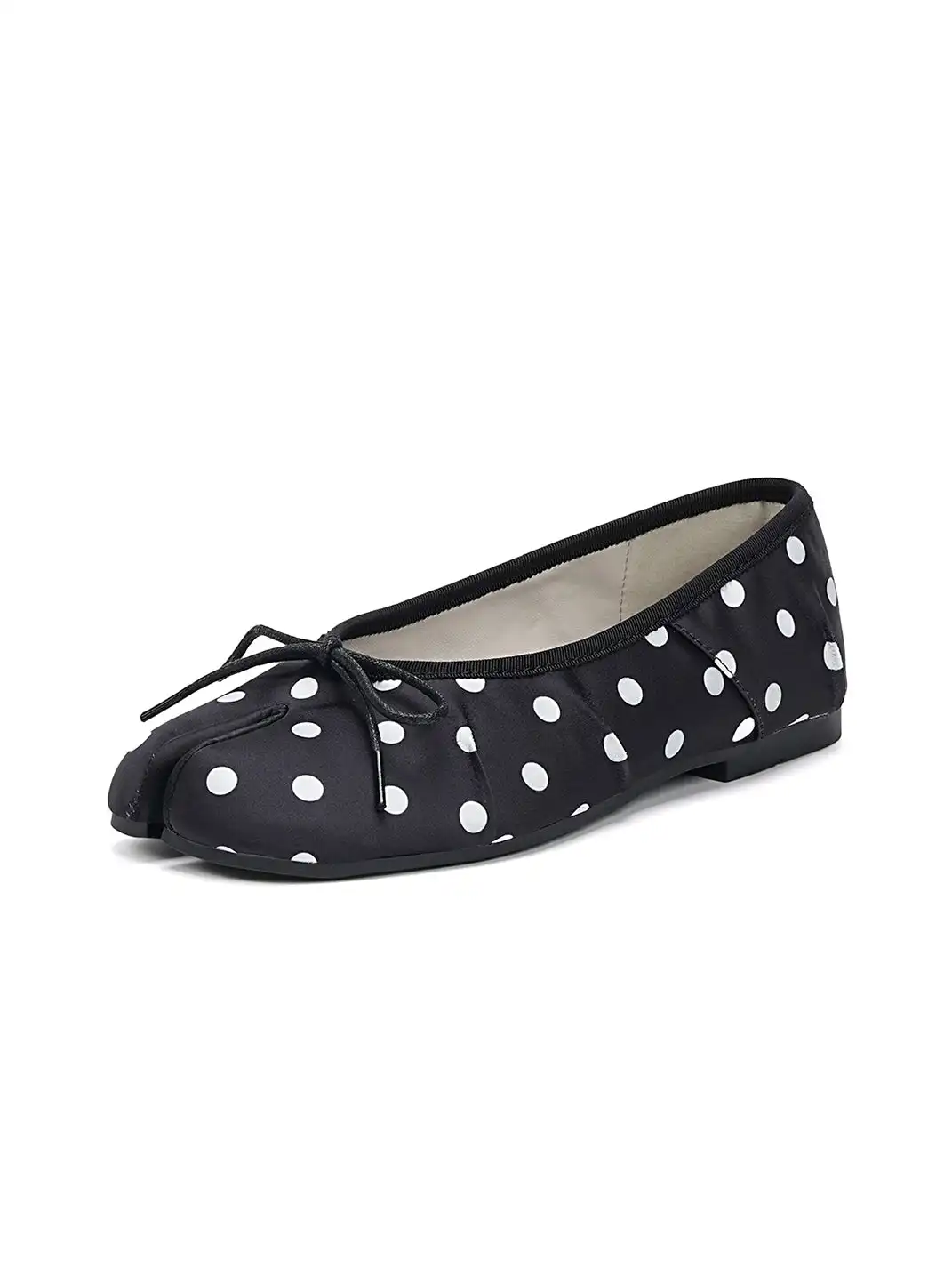 EBLAN | Navy Polka Dot Split-Toe Ballet Flats