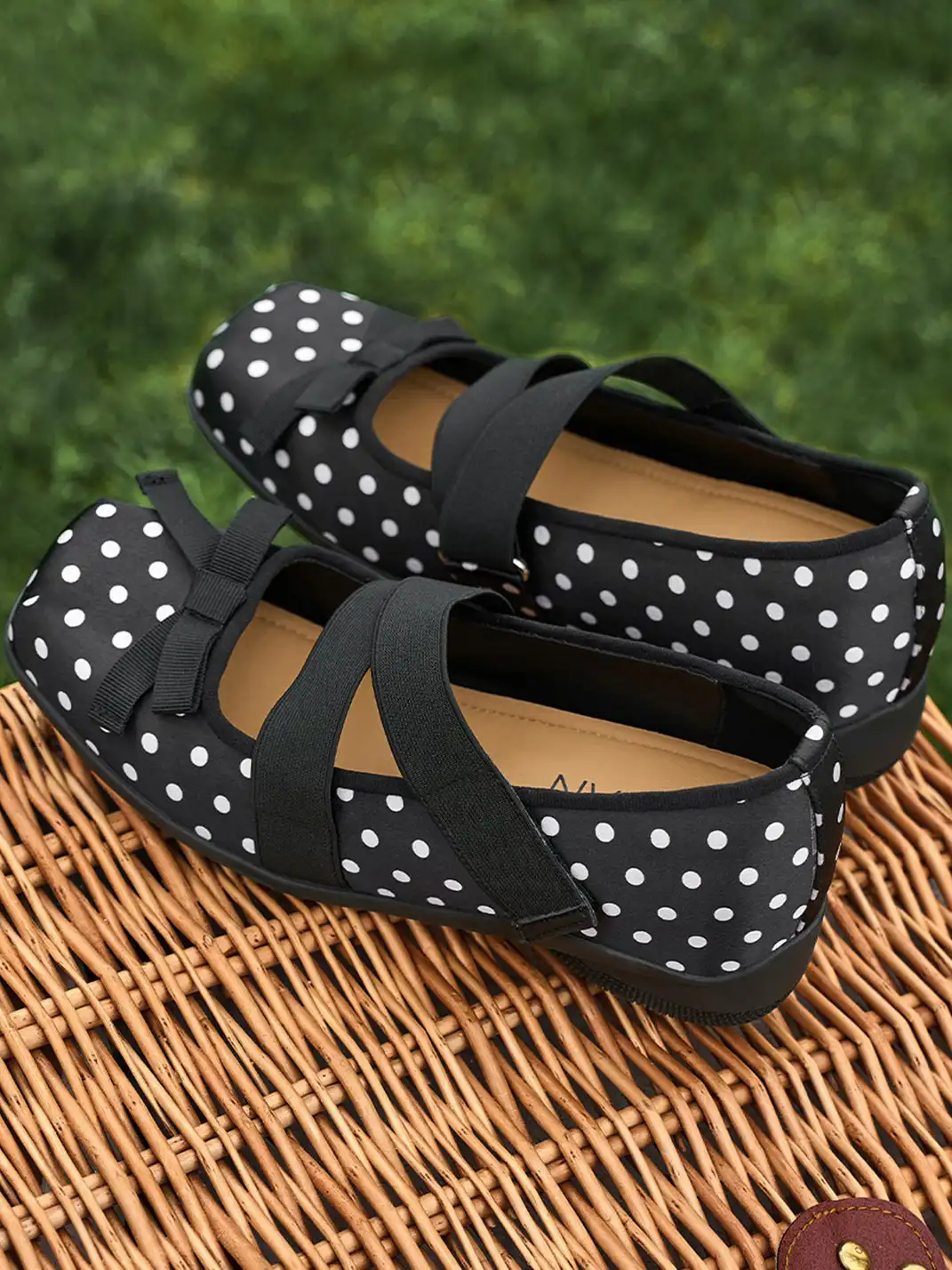 EBLAN | Polka Dot Double Strap Ballet Flats