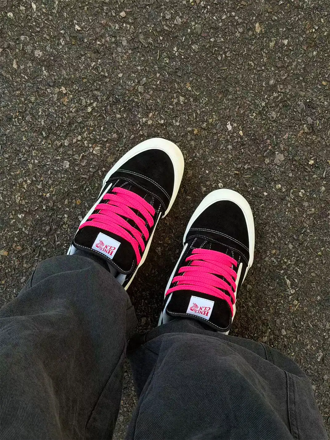 TKCK | Dopamine Embroidered Casual Shoes