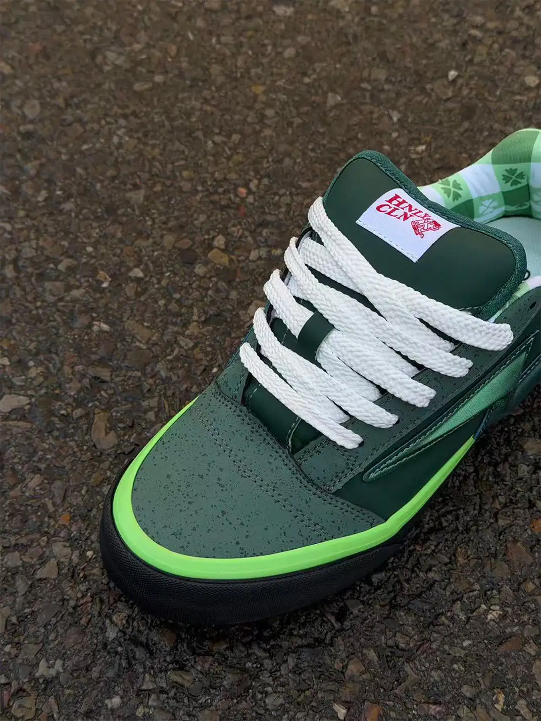 TKCK | Low Top Lightning Pattern Casual Sneakers
