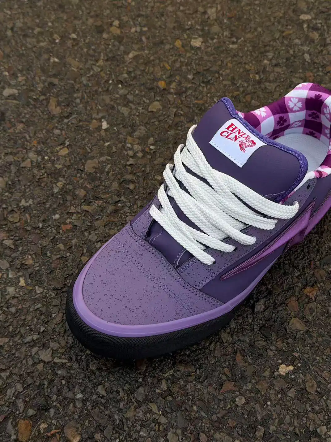 TKCK | Low Top Lightning Pattern Casual Sneakers