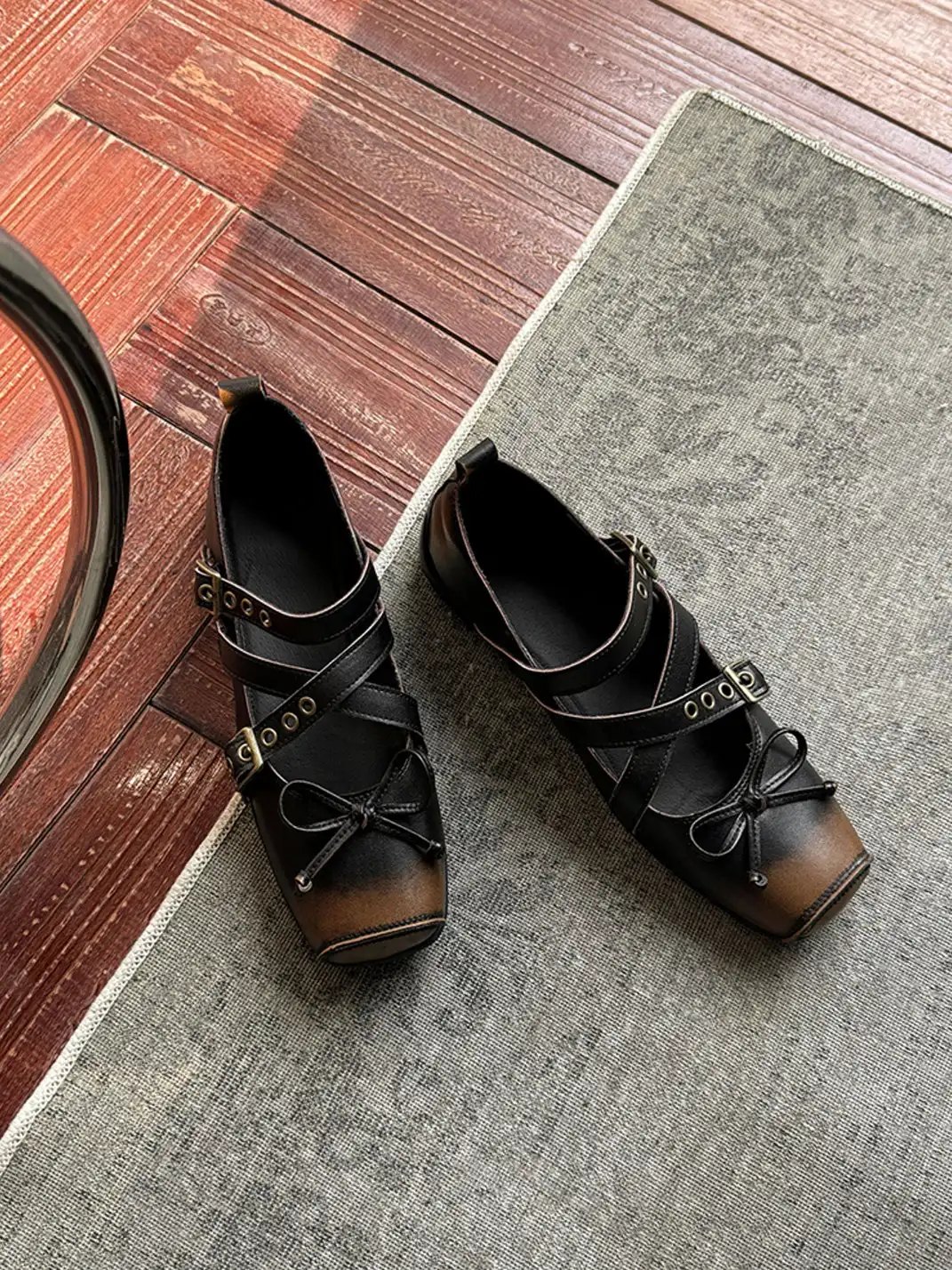 MR Deer | Retro Bow Cross Strap Ballet Flats