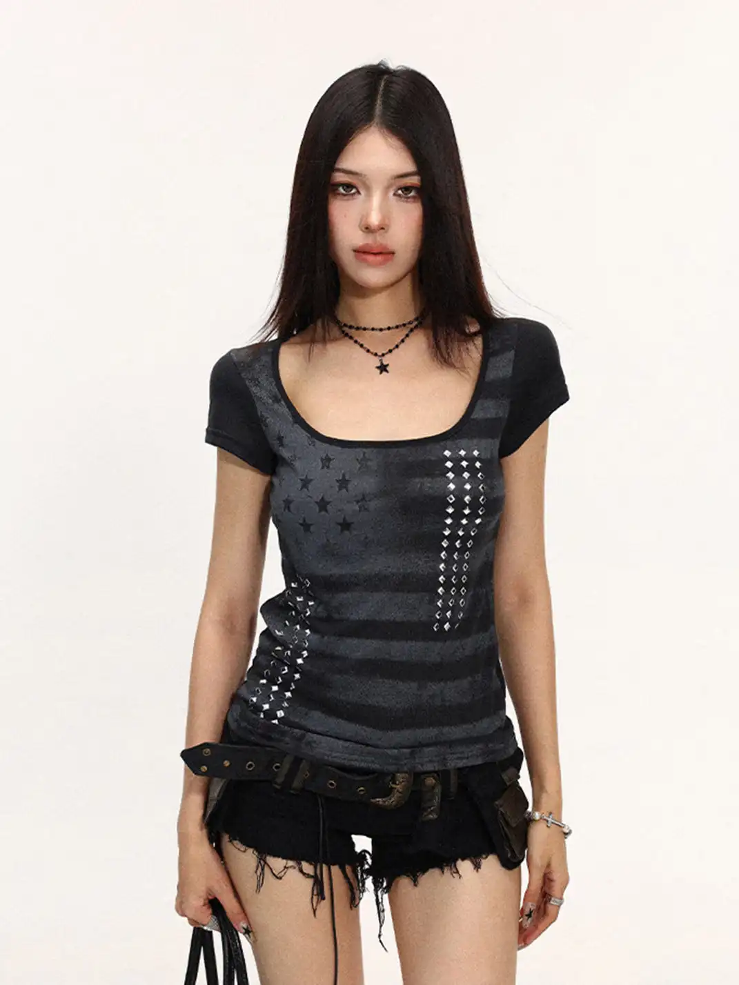 BIGGOLD | Vintage Striped Rhinestone Large Neck T-Shirt