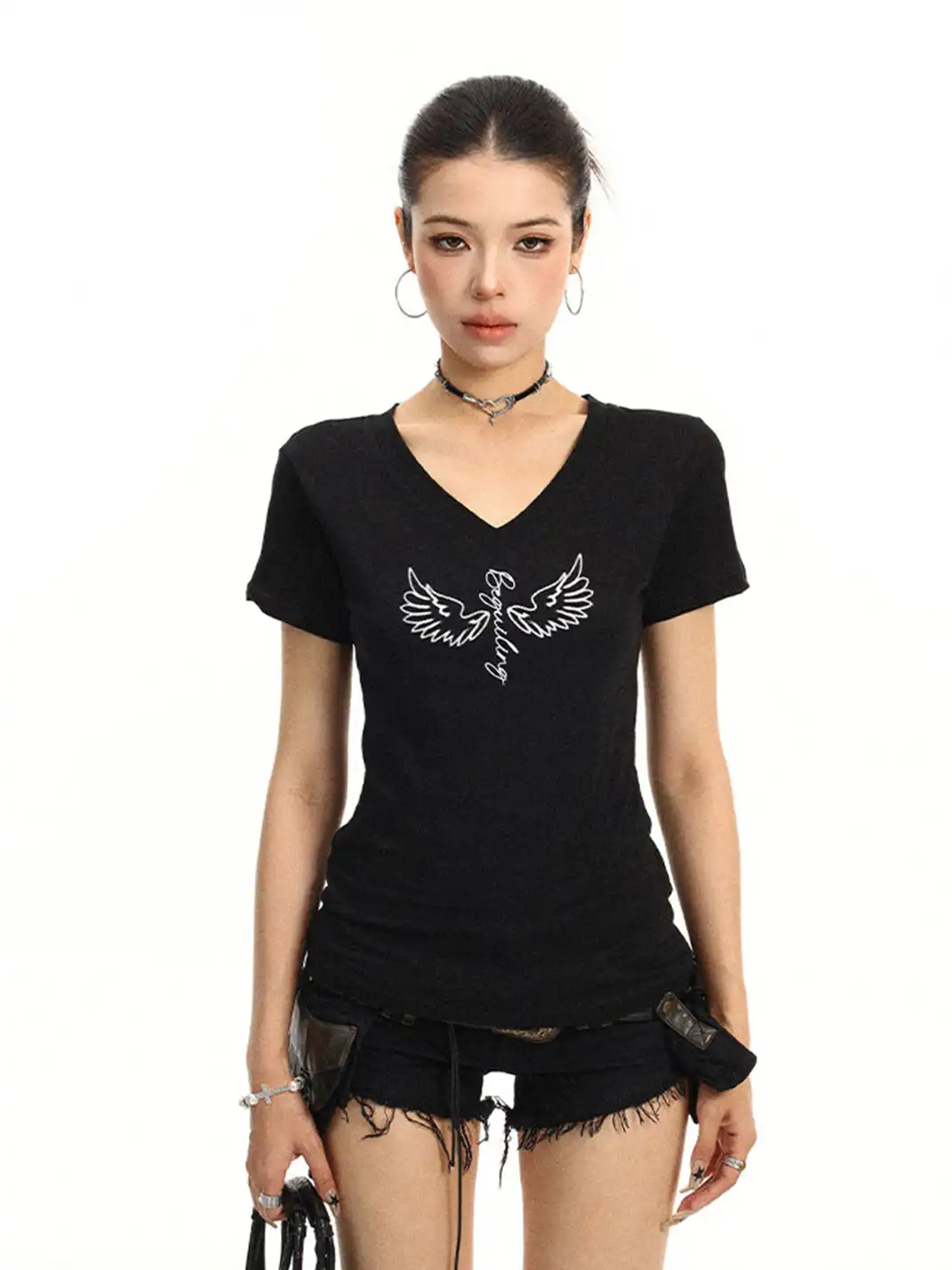 BIGGOLD | Wing Pattern V-Neck Regular Shoulder Short Sleeve T-Shirt