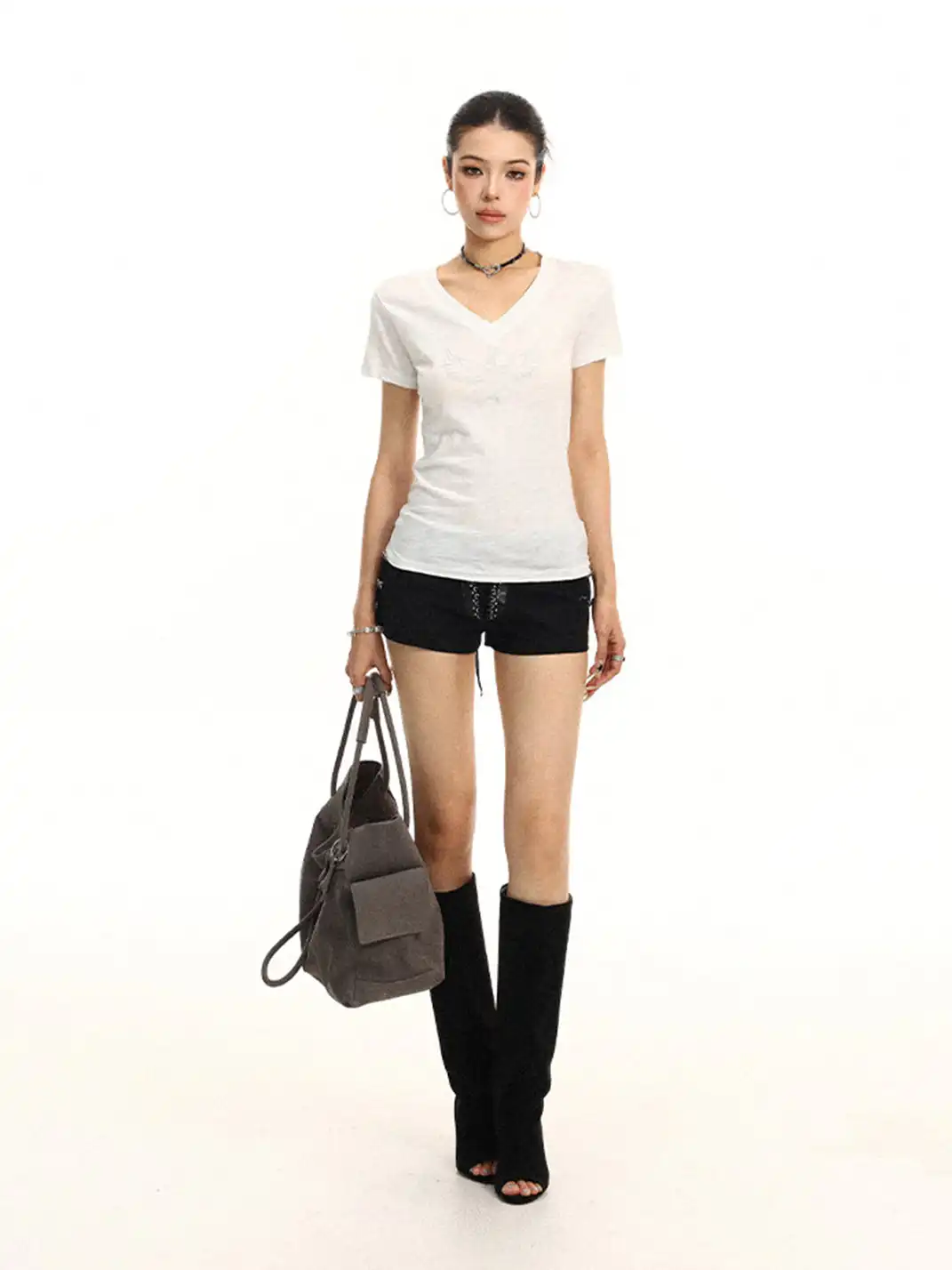 BIGGOLD | Wing Pattern V-Neck Regular Shoulder Short Sleeve T-Shirt