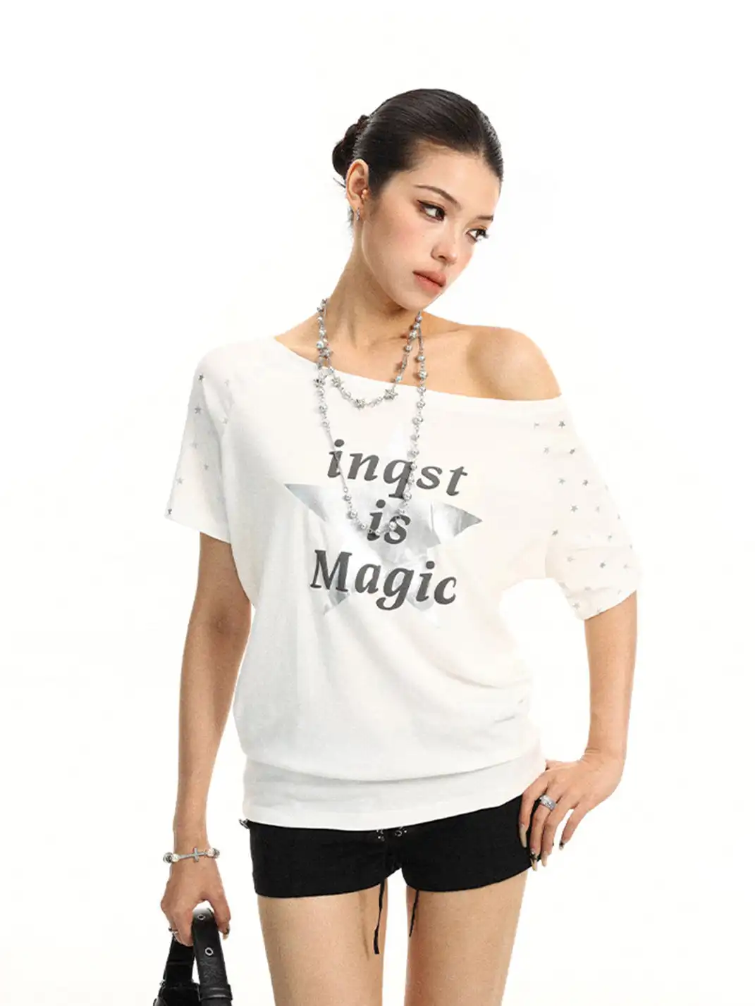 BIGGOLD | Star & Letter Print Off-Shoulder T-Shirt