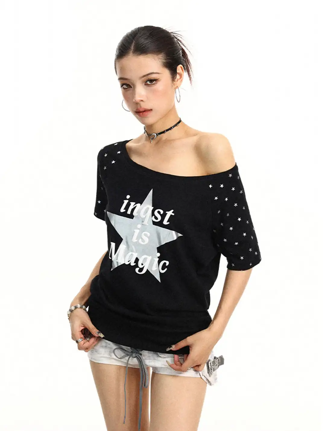 BIGGOLD | Star & Letter Print Off-Shoulder T-Shirt