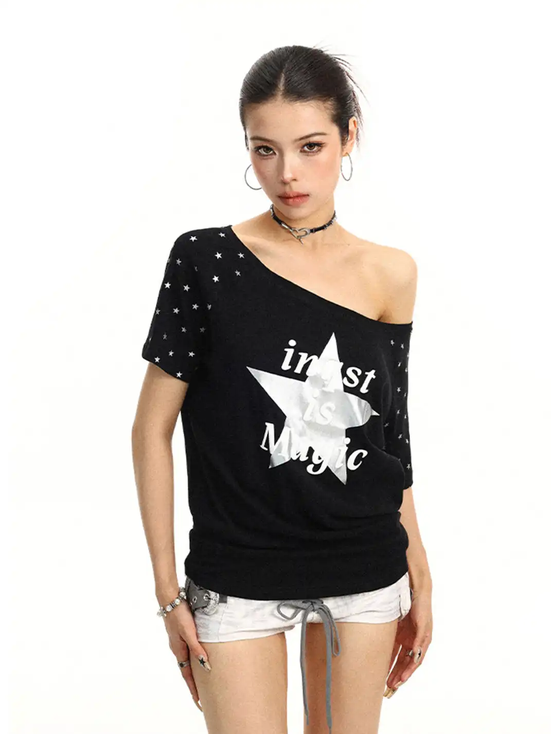 BIGGOLD | Star & Letter Print Off-Shoulder T-Shirt