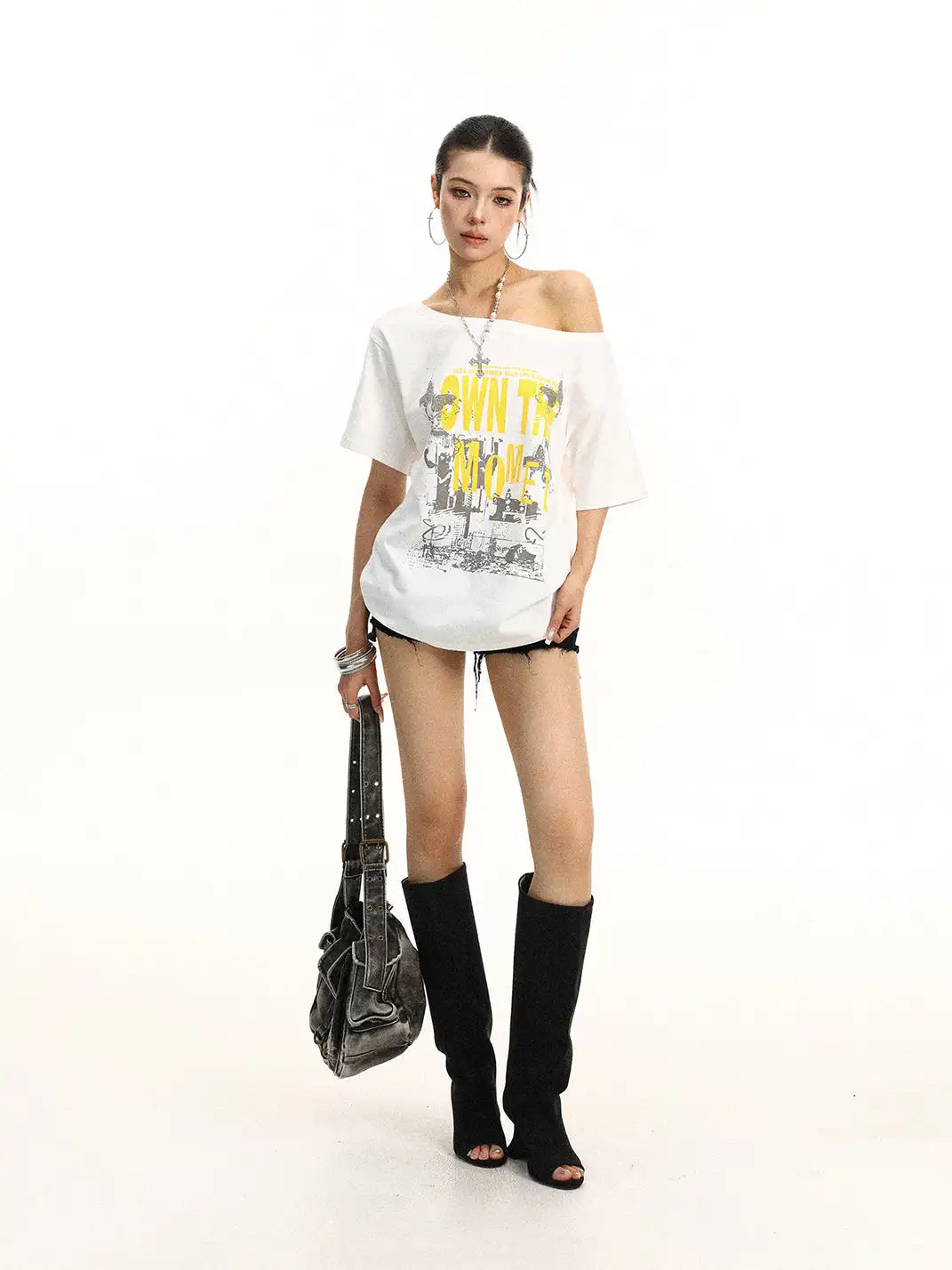 BIGGOLD | Graffiti Letter Print Off-Shoulder T-Shirt
