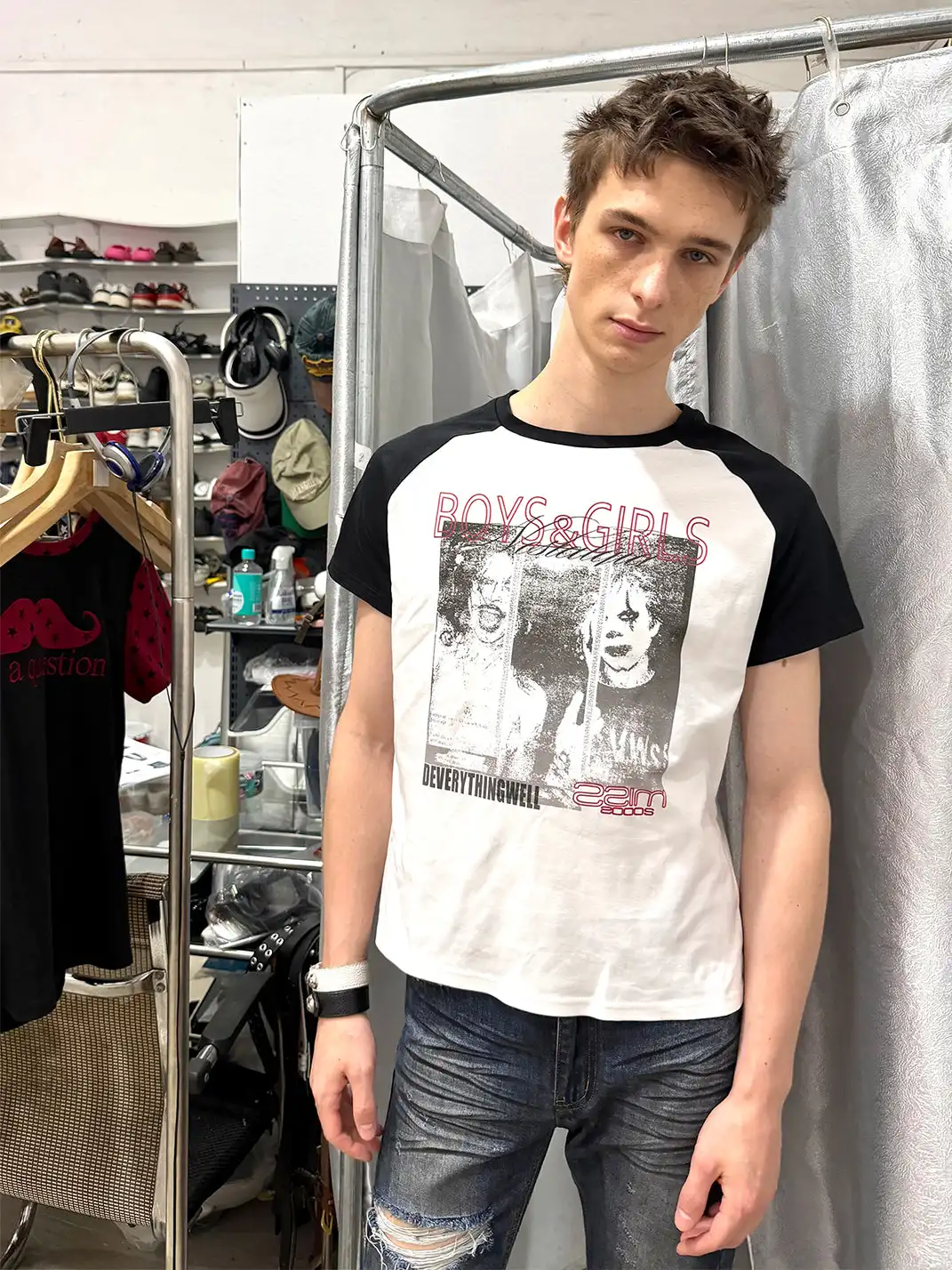 DETW | Record Cover Figure & Slogan Print T-Shirt