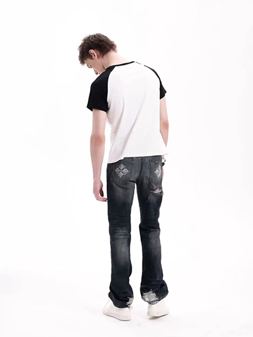 DETW | Record Cover Figure & Slogan Print T-Shirt