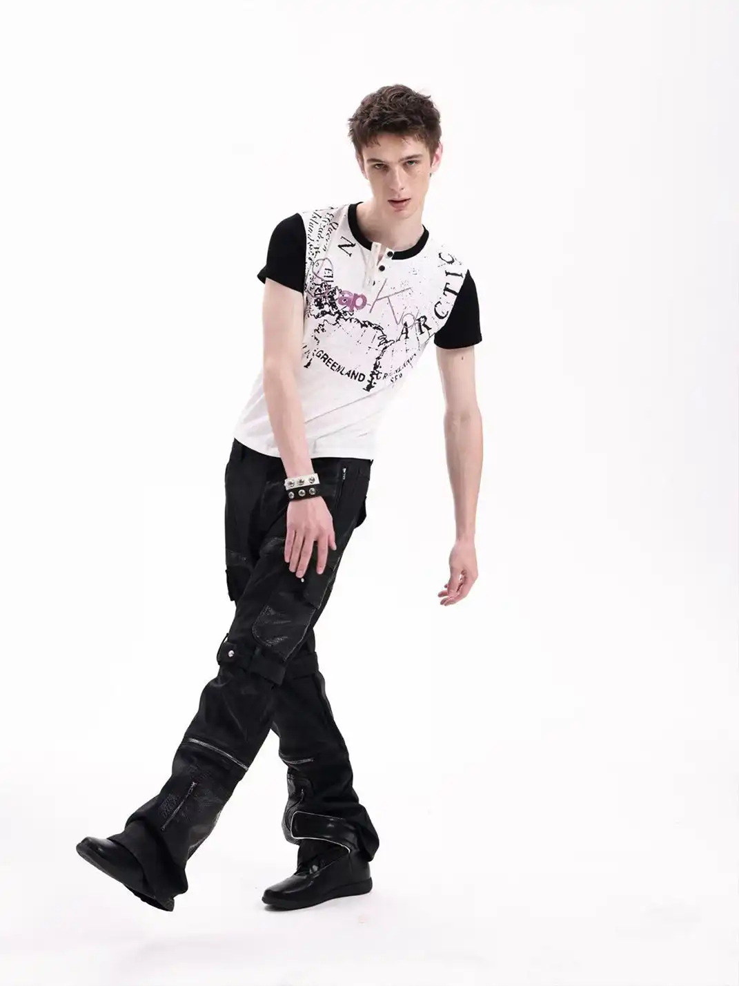DETW | Printed Spliced Henley Neck T-Shirt