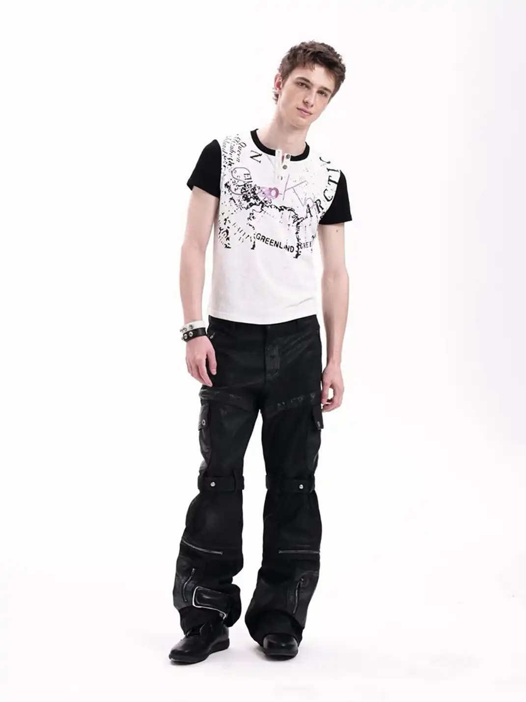 DETW | Printed Spliced Henley Neck T-Shirt