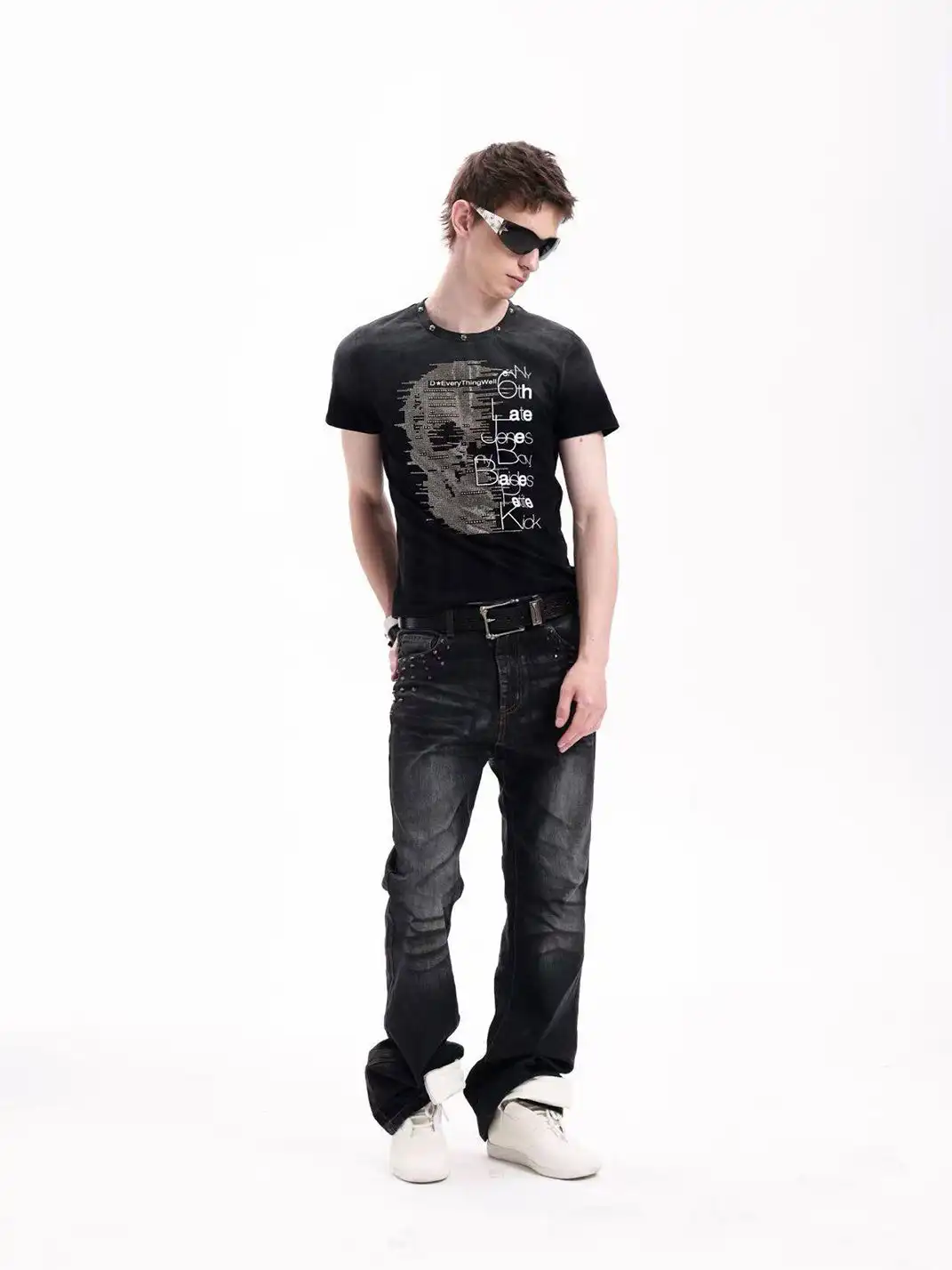 DETW | Heavy Wash Hand Beaded & Rhinestone Print T-Shirt