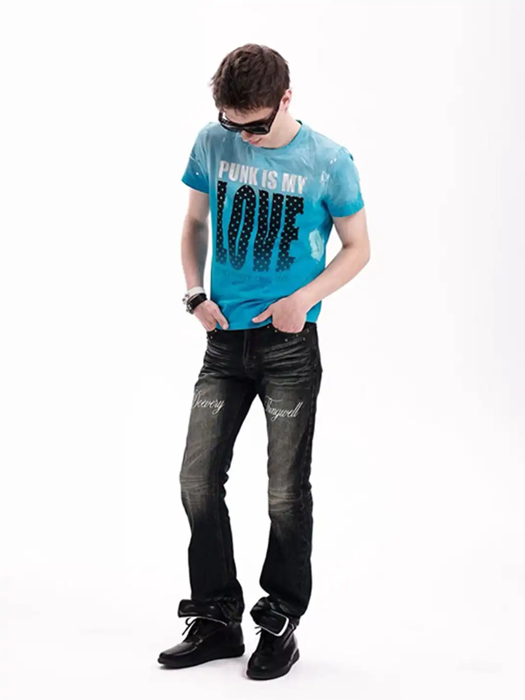 DETW | Gradient Polka Dot LOVE Slogan Destroyed Rolled Hem T-Shirt
