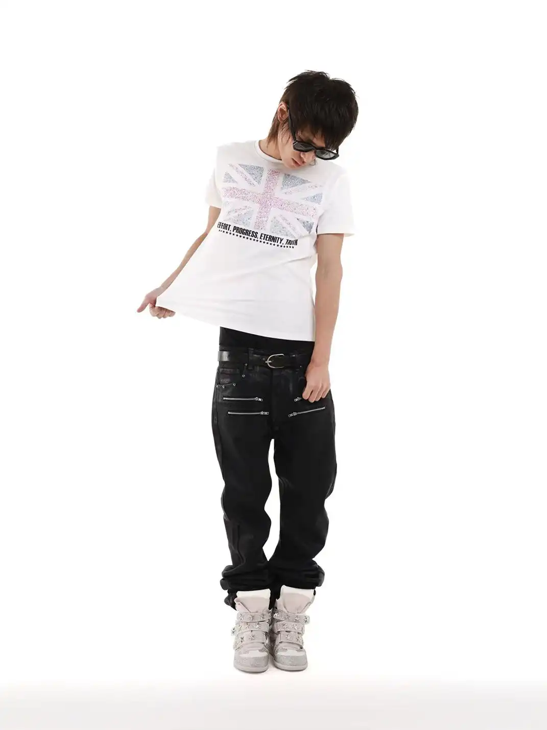 DETW | Union Jack Rhinestone & Glitter Crew Neck T-Shirt