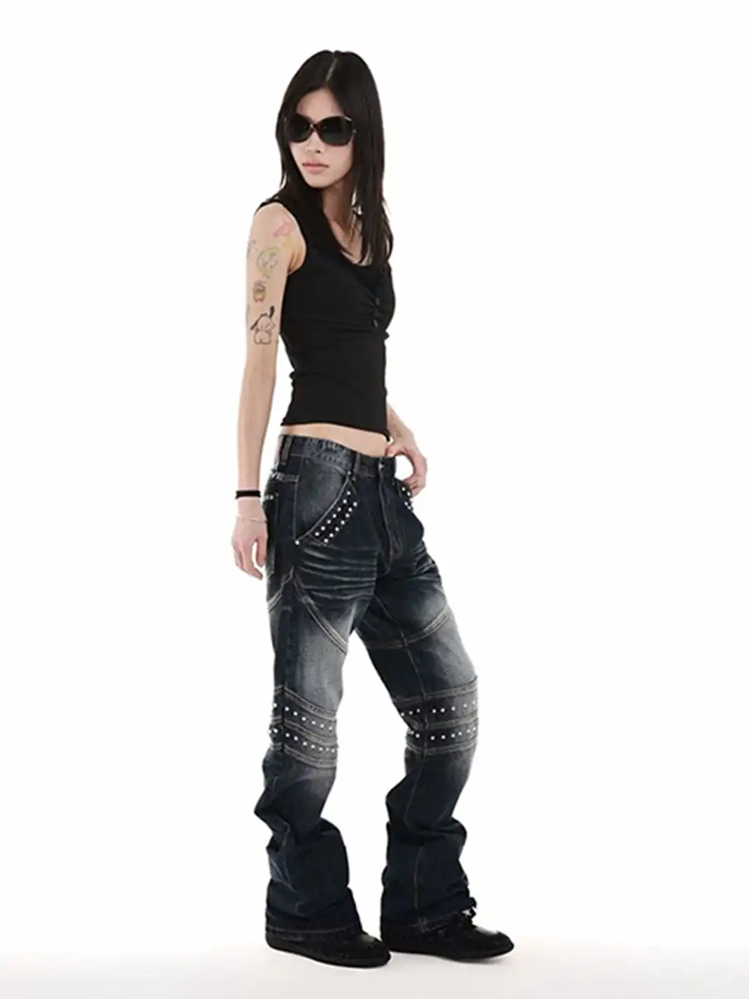 DETW | Deconstructed 3D Embroidered Rivet Flared Jeans