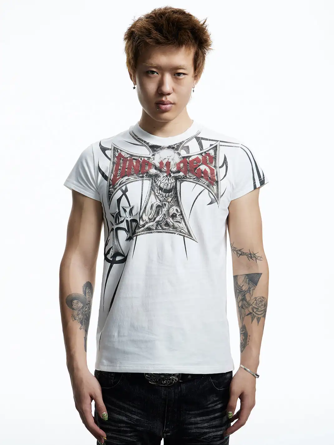 DND4DES | Skull Graffiti Print Cross T-Shirt