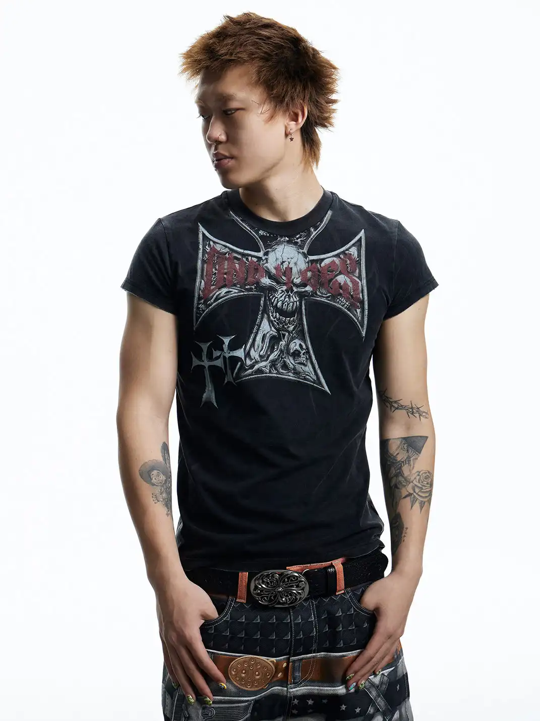 DND4DES | Skull Graffiti Print Cross T-Shirt