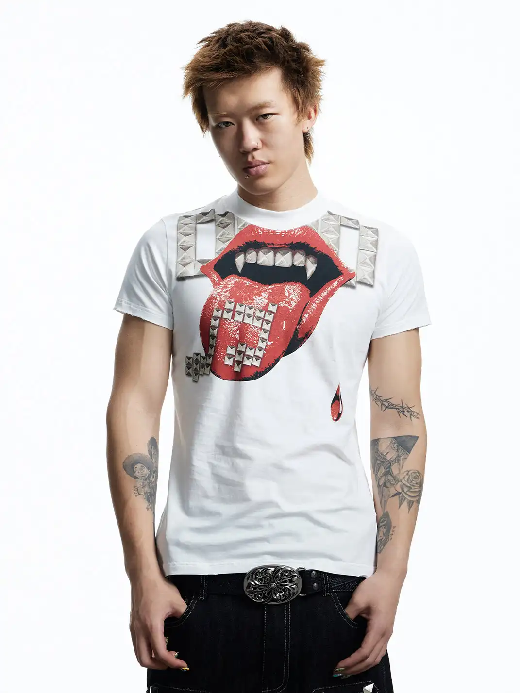 DND4DES | Tongue Out Rivet Print T-Shirt