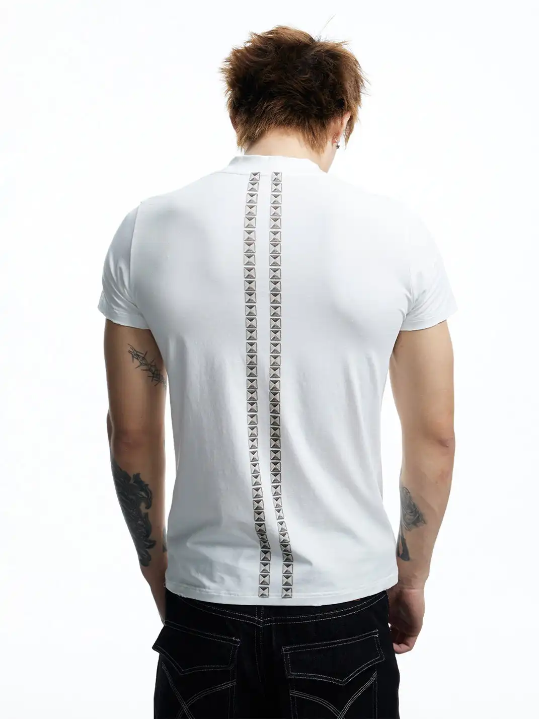 DND4DES | Tongue Out Rivet Print T-Shirt
