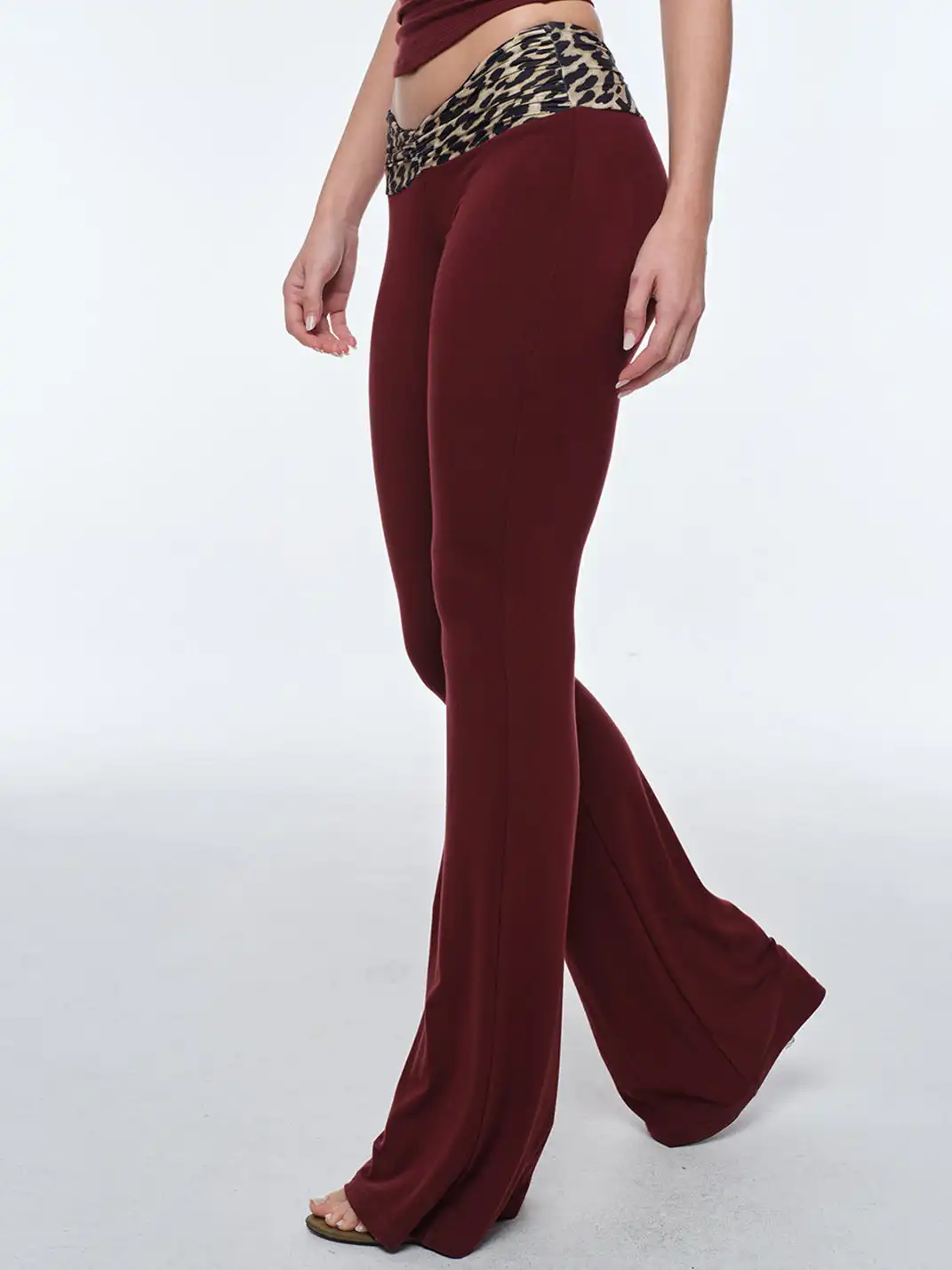 BUM STUDIO | Leopard Trim Halter Tank Top & Cuffed Pants