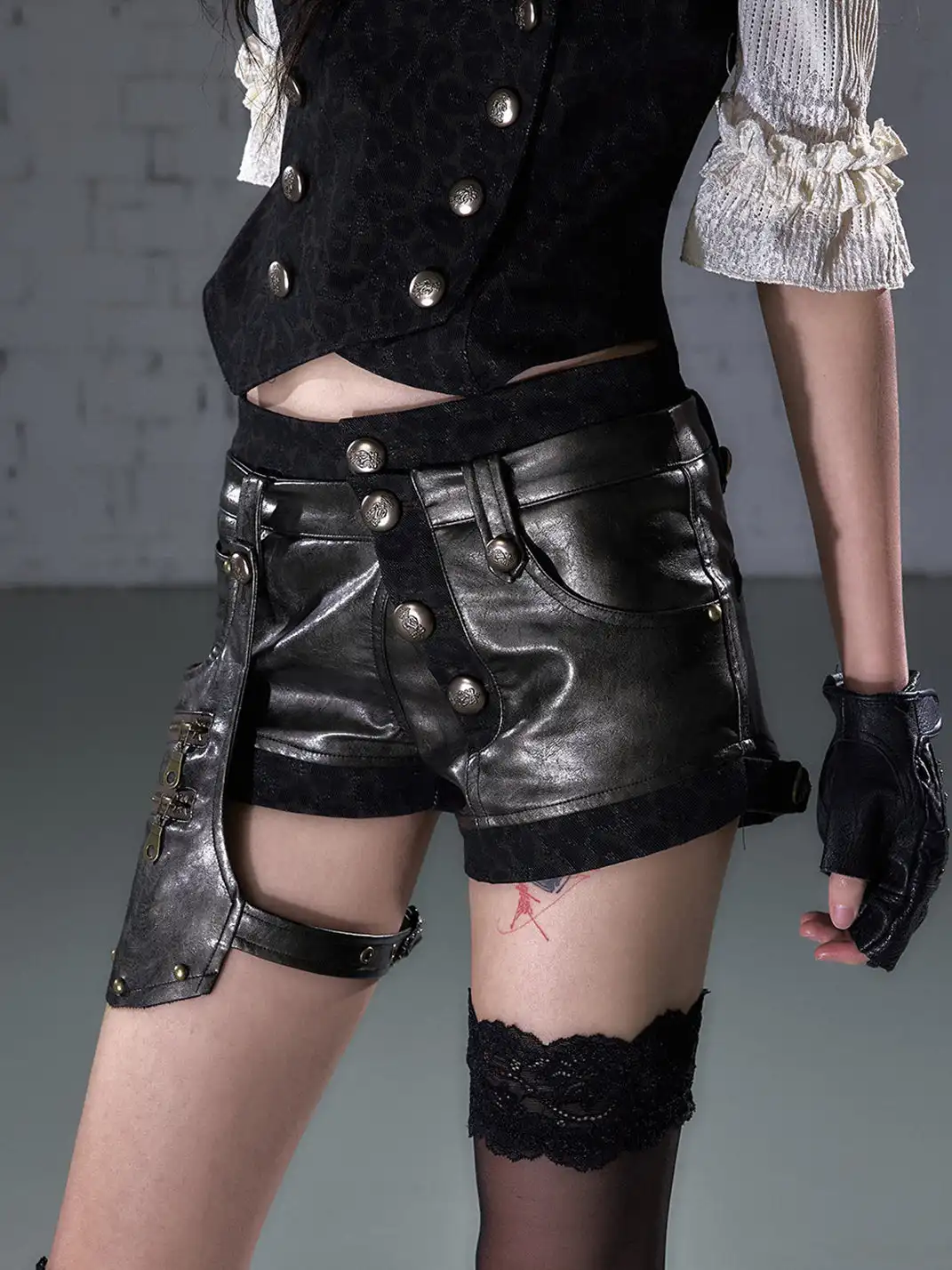 NO ROMANCE | Lace Fake Two-Piece Detachable Asymmetric Leather Shorts