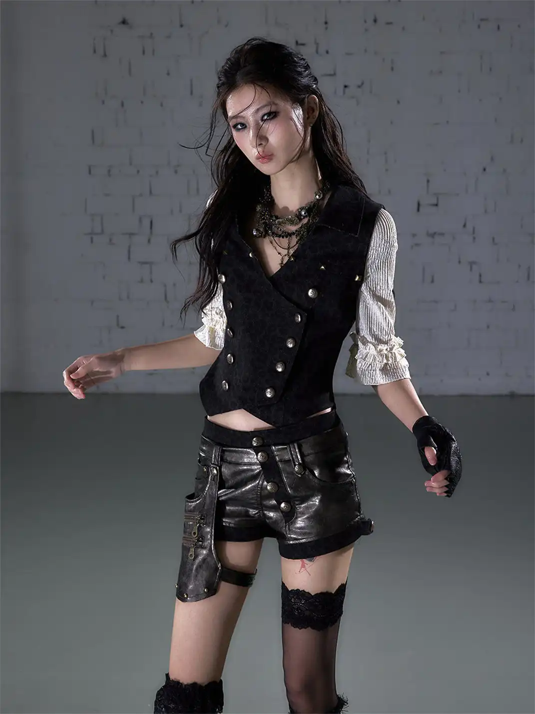 NO ROMANCE | Lace Fake Two-Piece Detachable Asymmetric Leather Shorts