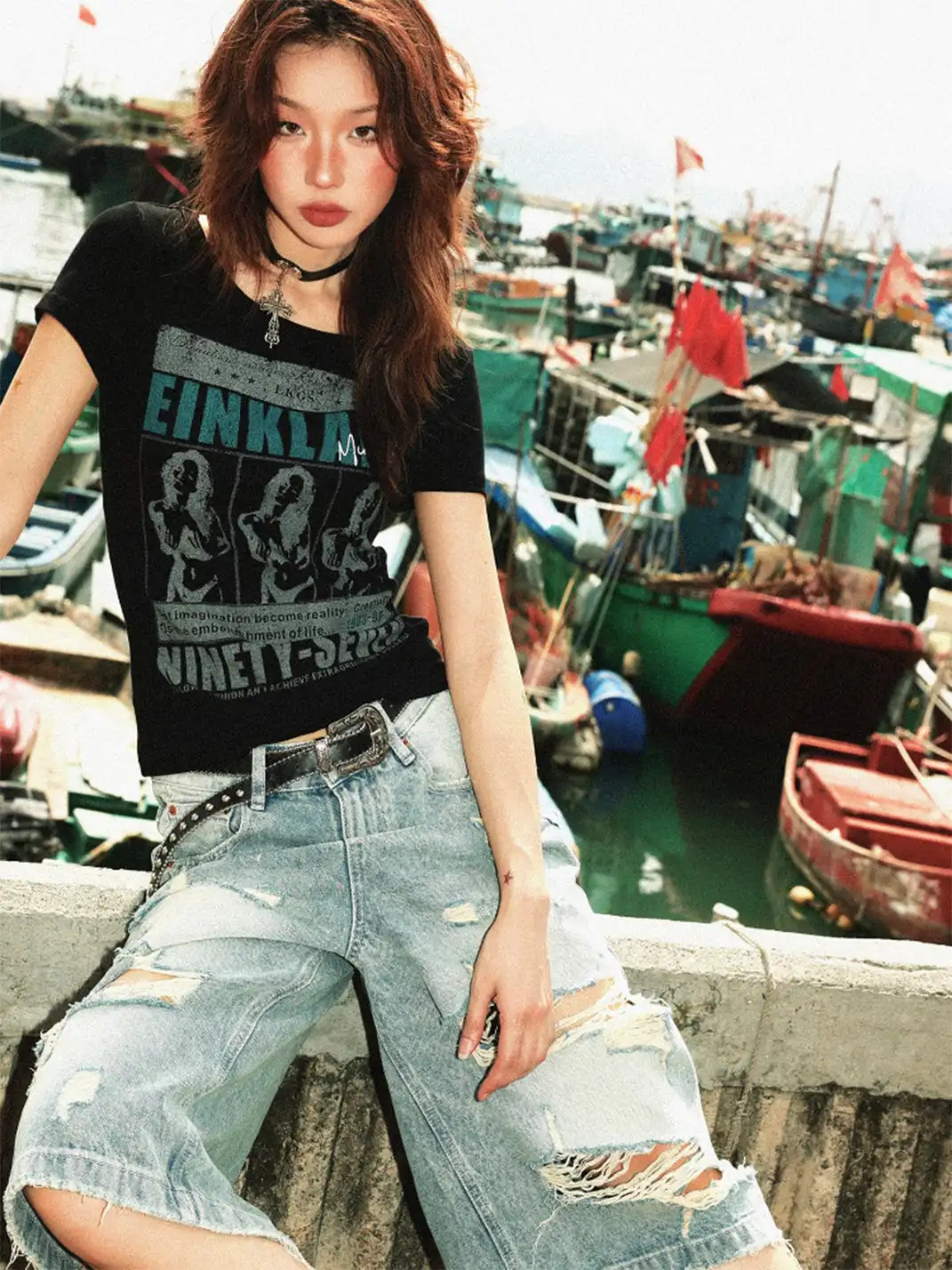 YOUNG STAGE | Vintage Fitted Regular Shoulder T-Shirt