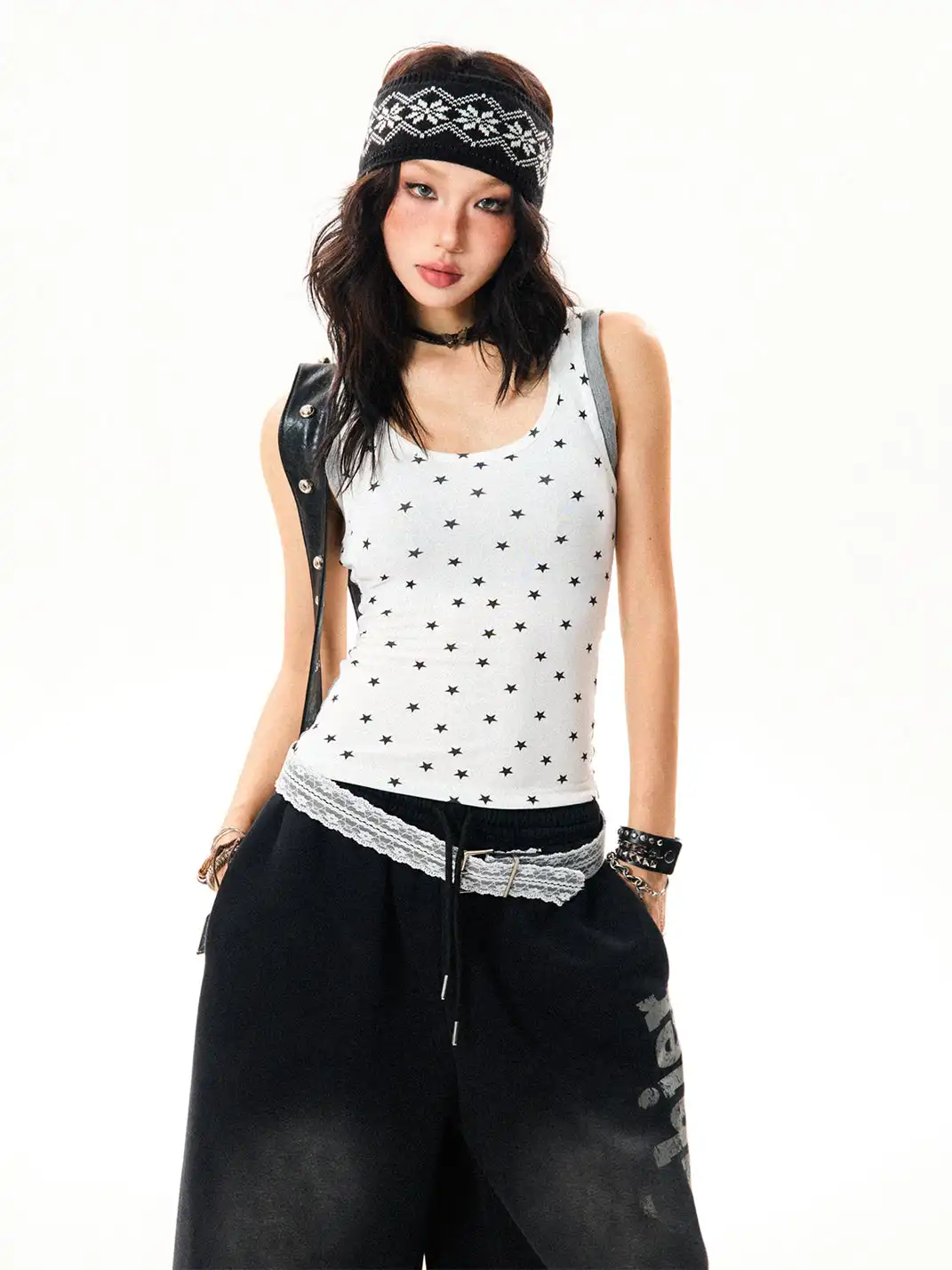 YOUNG STAGE | Allover Star Print Fake Two-Piece Cami Tank Top