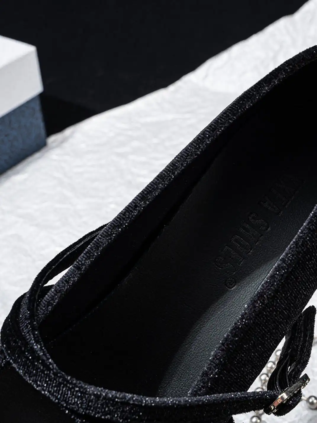 SISTER CURIE | Rhinestone Bow Block Heel Mary Jane Shoes