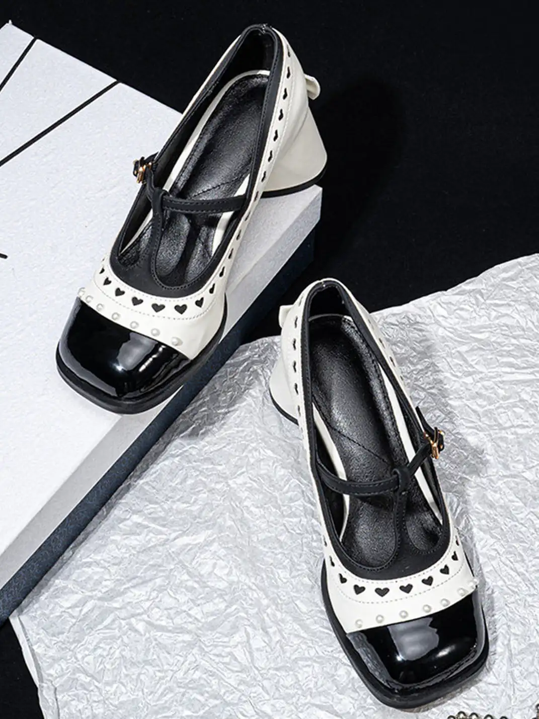 SISTER CURIE | Square Toe Heart Pattern Mary Jane Shoes