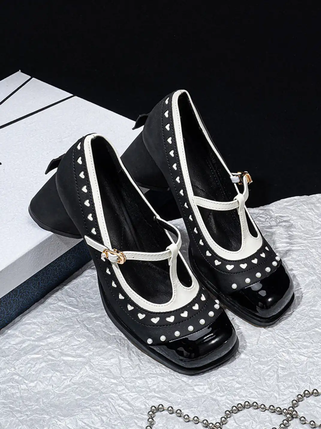 SISTER CURIE | Square Toe Heart Pattern Mary Jane Shoes