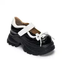 SISTER CURIE | Color Block Slip-On Platform Shoes