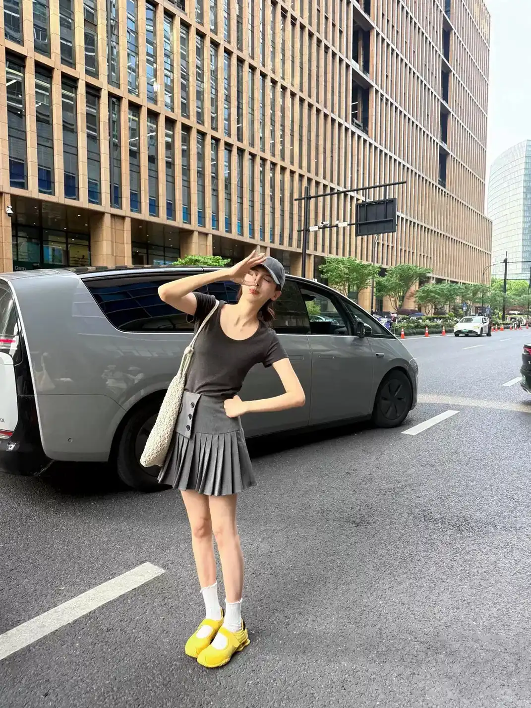 H8 | Air Cushion Velcro Ballet Flats
