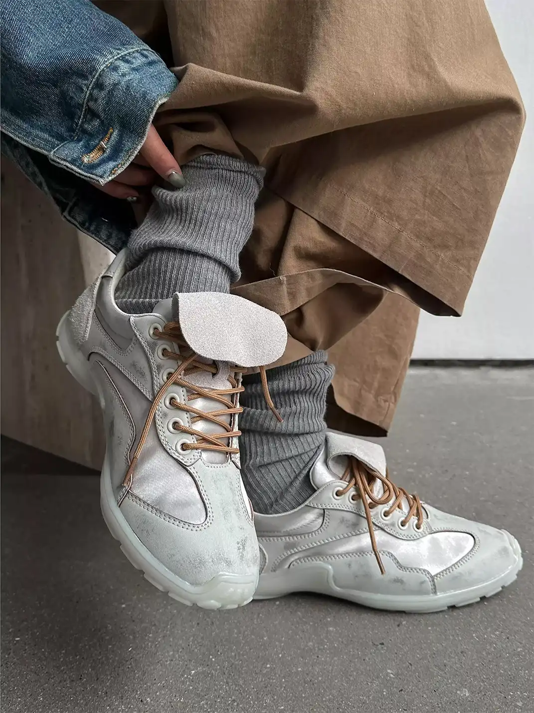 NEXTAUGUST | Vintage Distressed Flap Detail Trainer Shoes