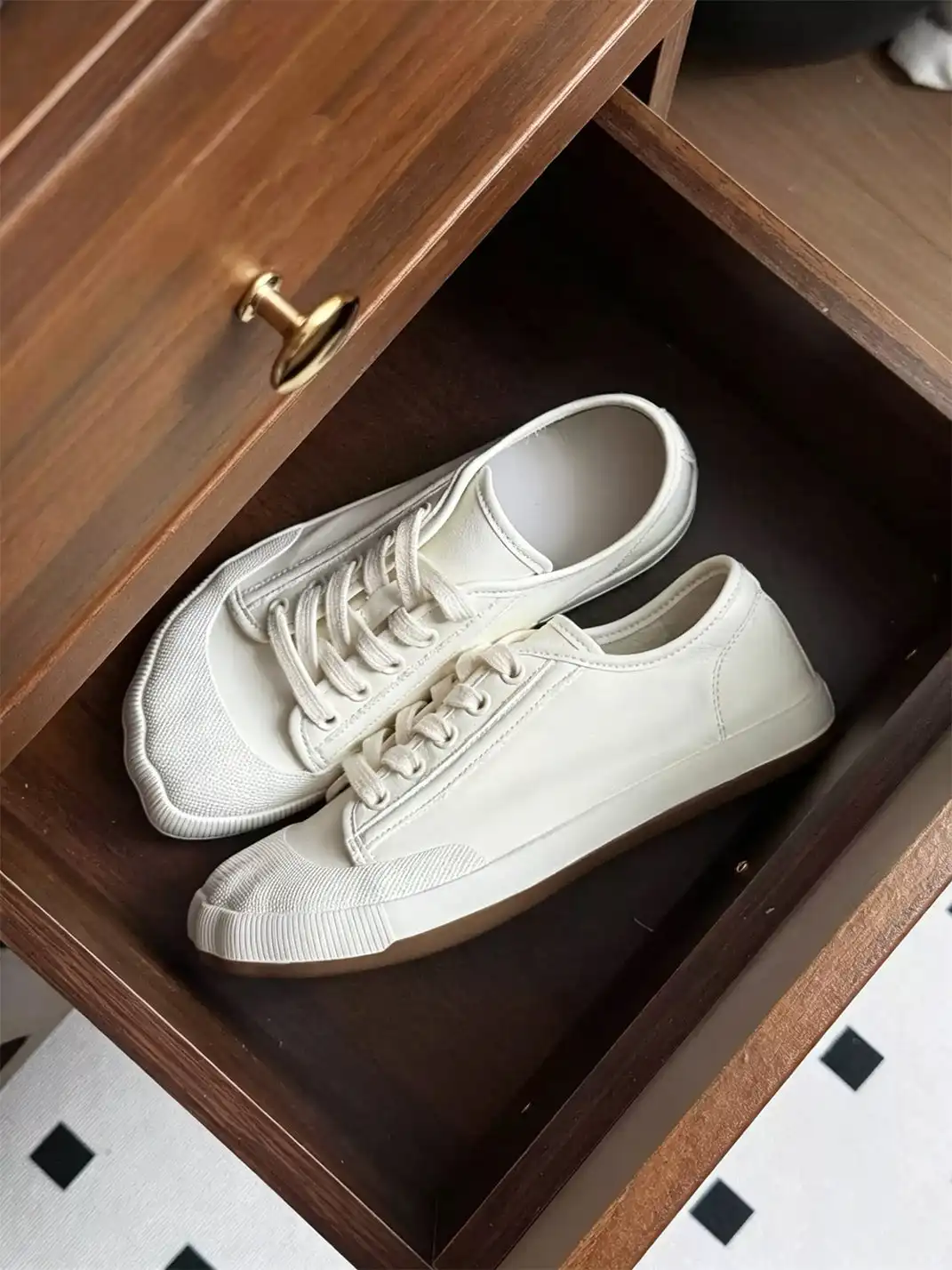 SSStudio | Ribbed Toe Cap Lace-Up Casual Sneakers