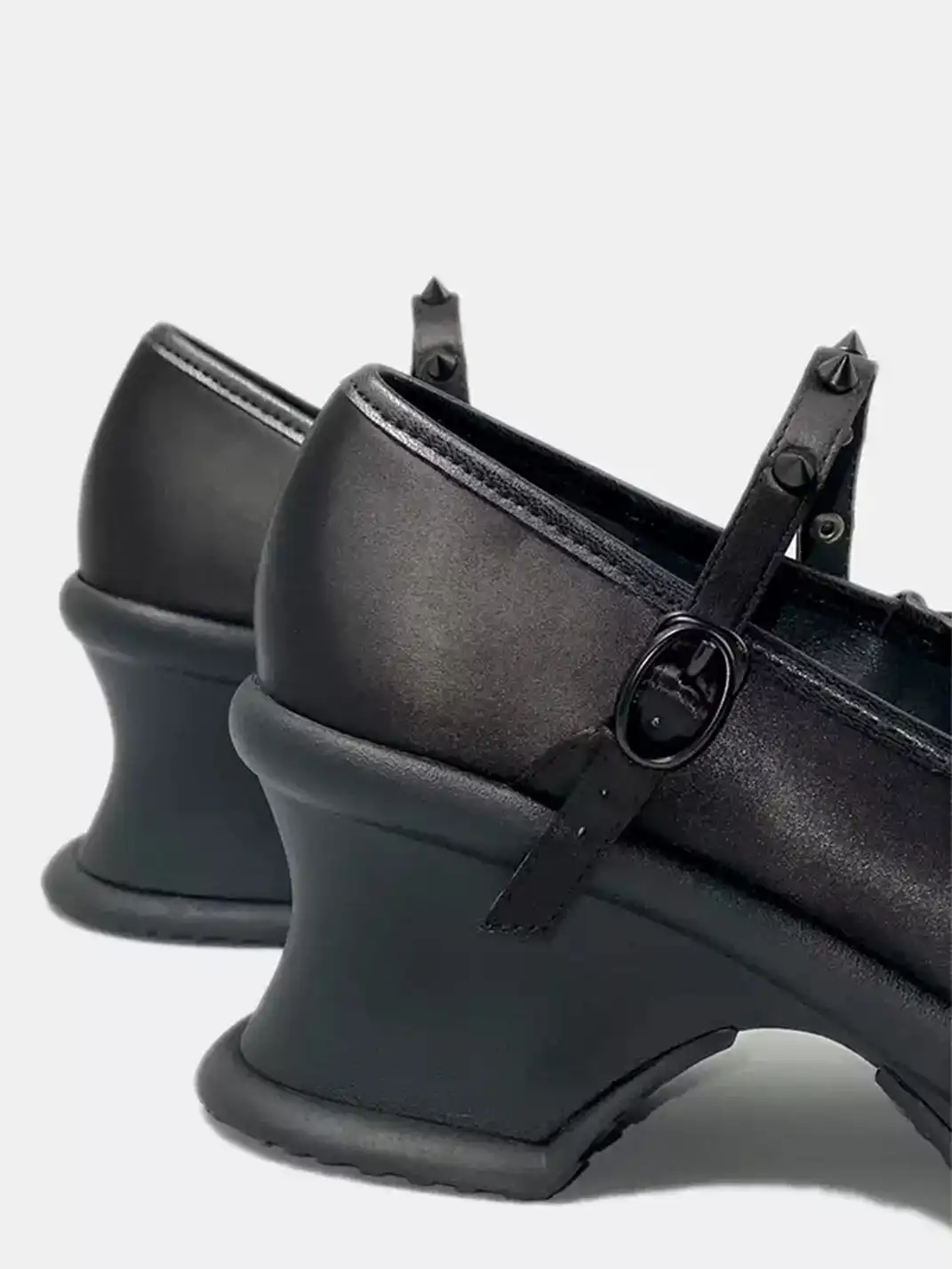 VRDANRFVIVO | Rivet Bow Decor Platform Mary Jane Shoes