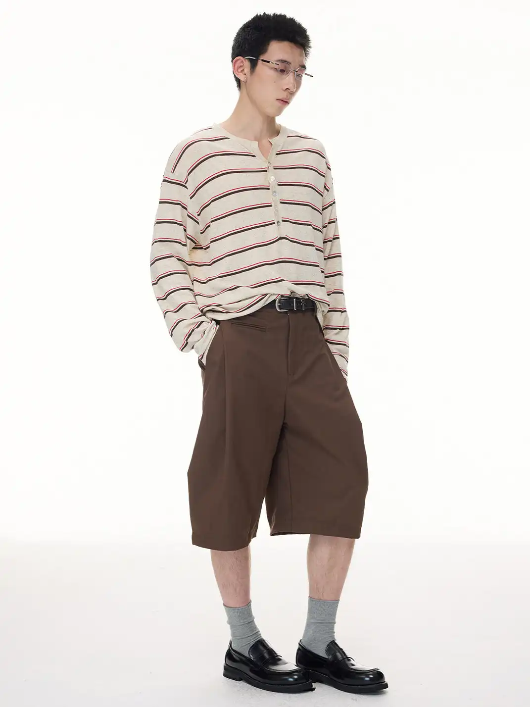 BOTANICA | Three-Dimensional Cut Double-Pleated Cropped Trousers