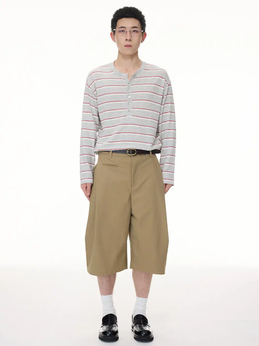 BOTANICA | Three-Dimensional Cut Double-Pleated Cropped Trousers