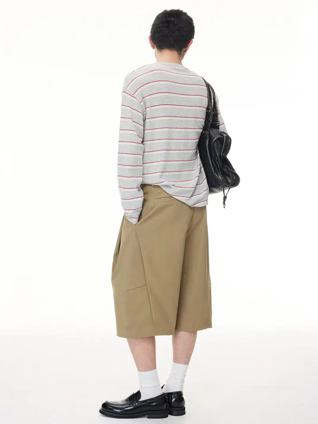 BOTANICA | Three-Dimensional Cut Double-Pleated Cropped Trousers