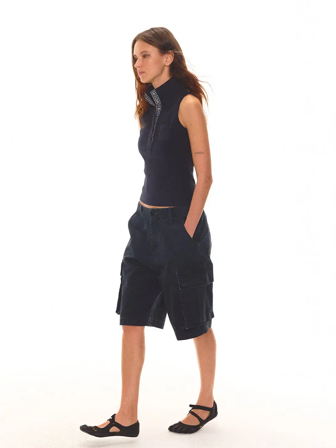 EVISTUB | Loose Fit Pocket Cargo Pants