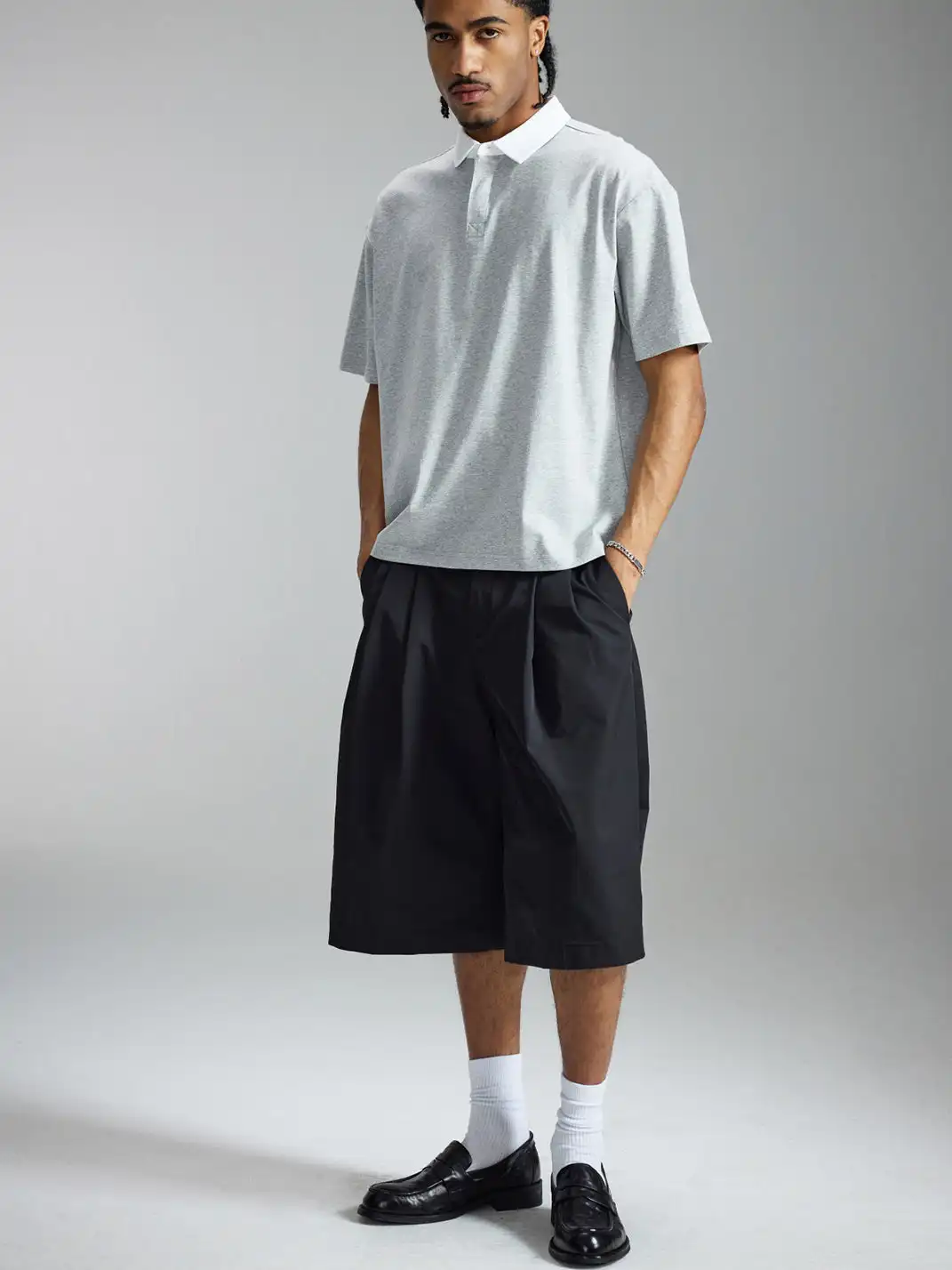StreetEssentials | Curved Silhouette Pleated Casual Cropped Trousers
