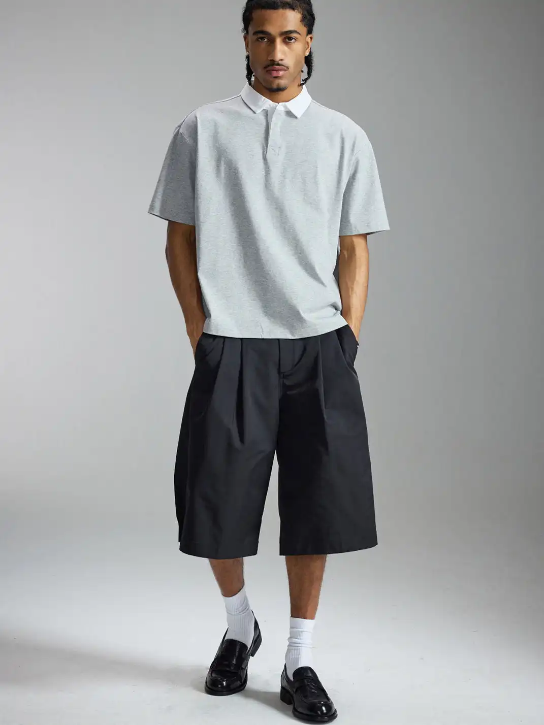StreetEssentials | Curved Silhouette Pleated Casual Cropped Trousers