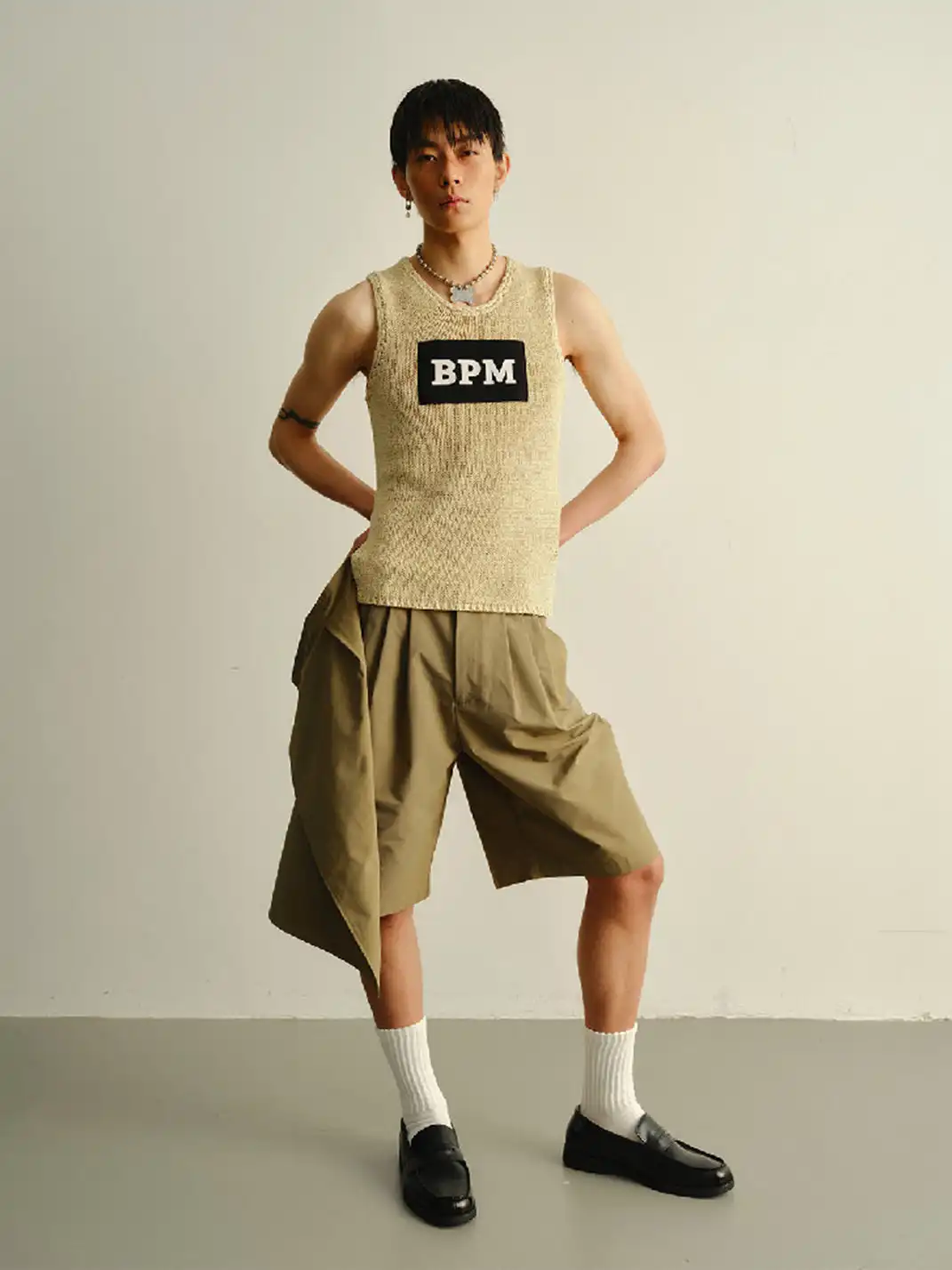 KADAKADA | Multi-Pressed Pleated Wide Leg Shorts