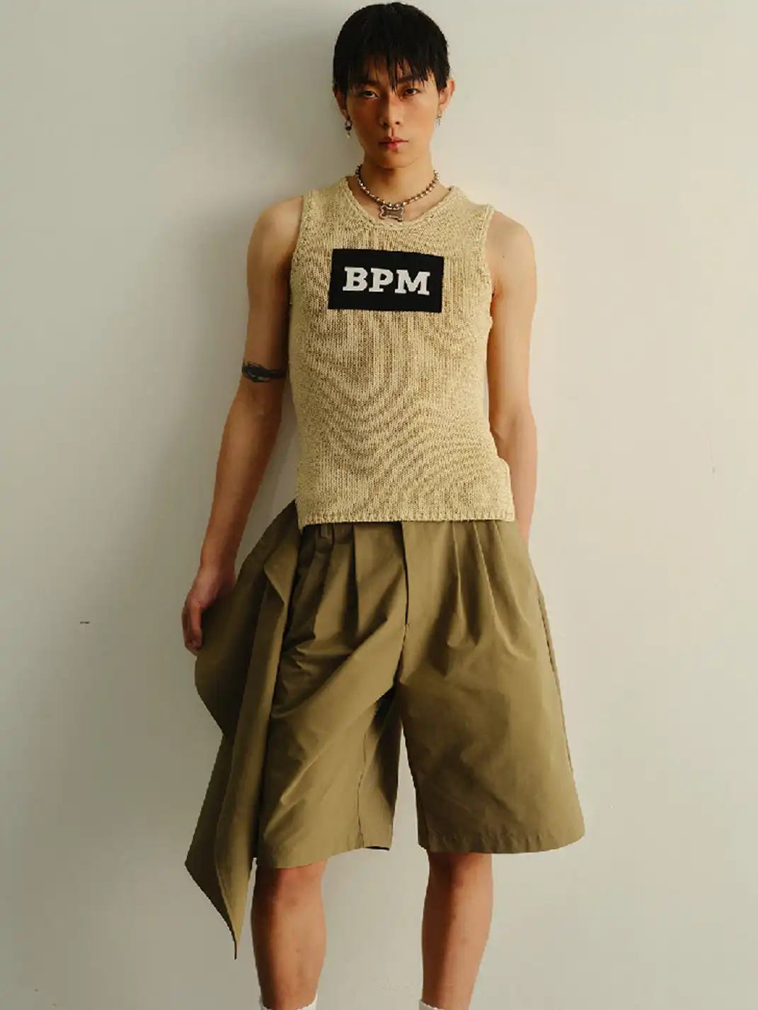 KADAKADA | Multi-Pressed Pleated Wide Leg Shorts