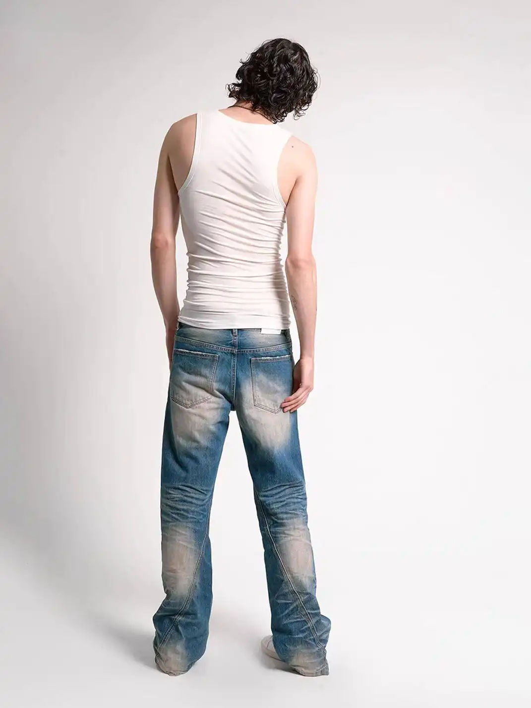 noEmosen | Cross Script Print Slim-Fit Tank Top