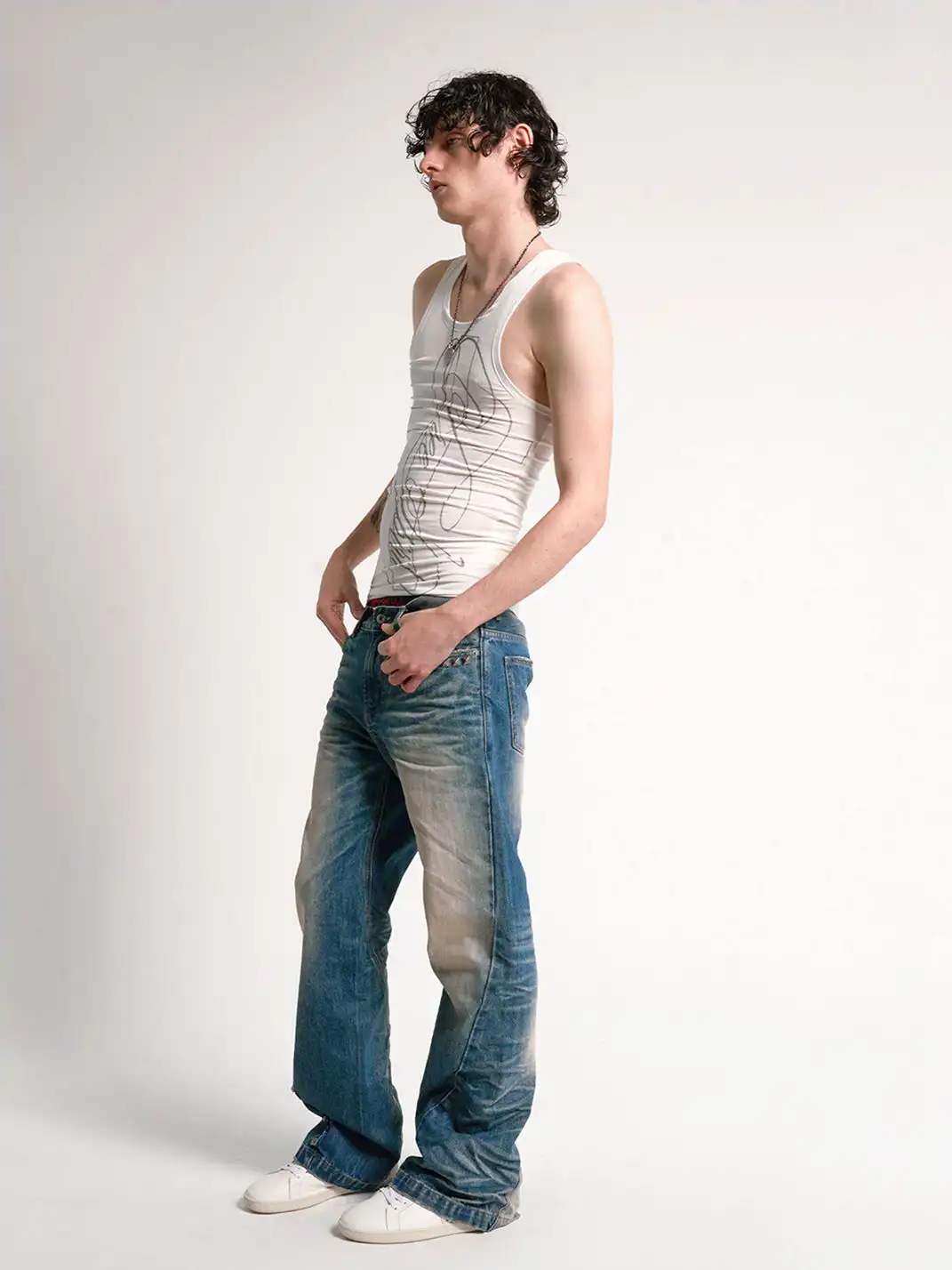 noEmosen | Cross Script Print Slim-Fit Tank Top