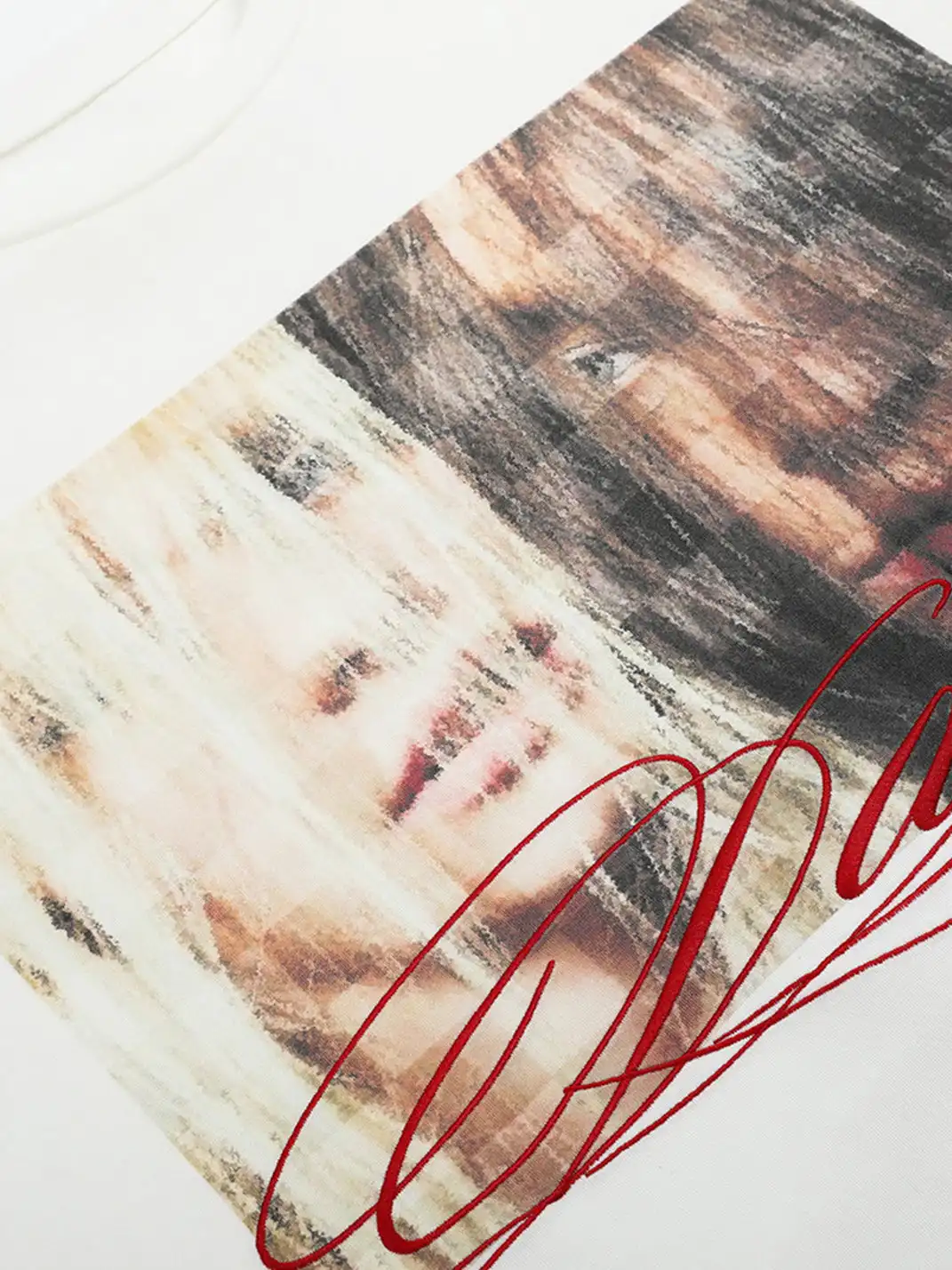 noEmosen | Portrait Embroidered Shoulder T-Shirt