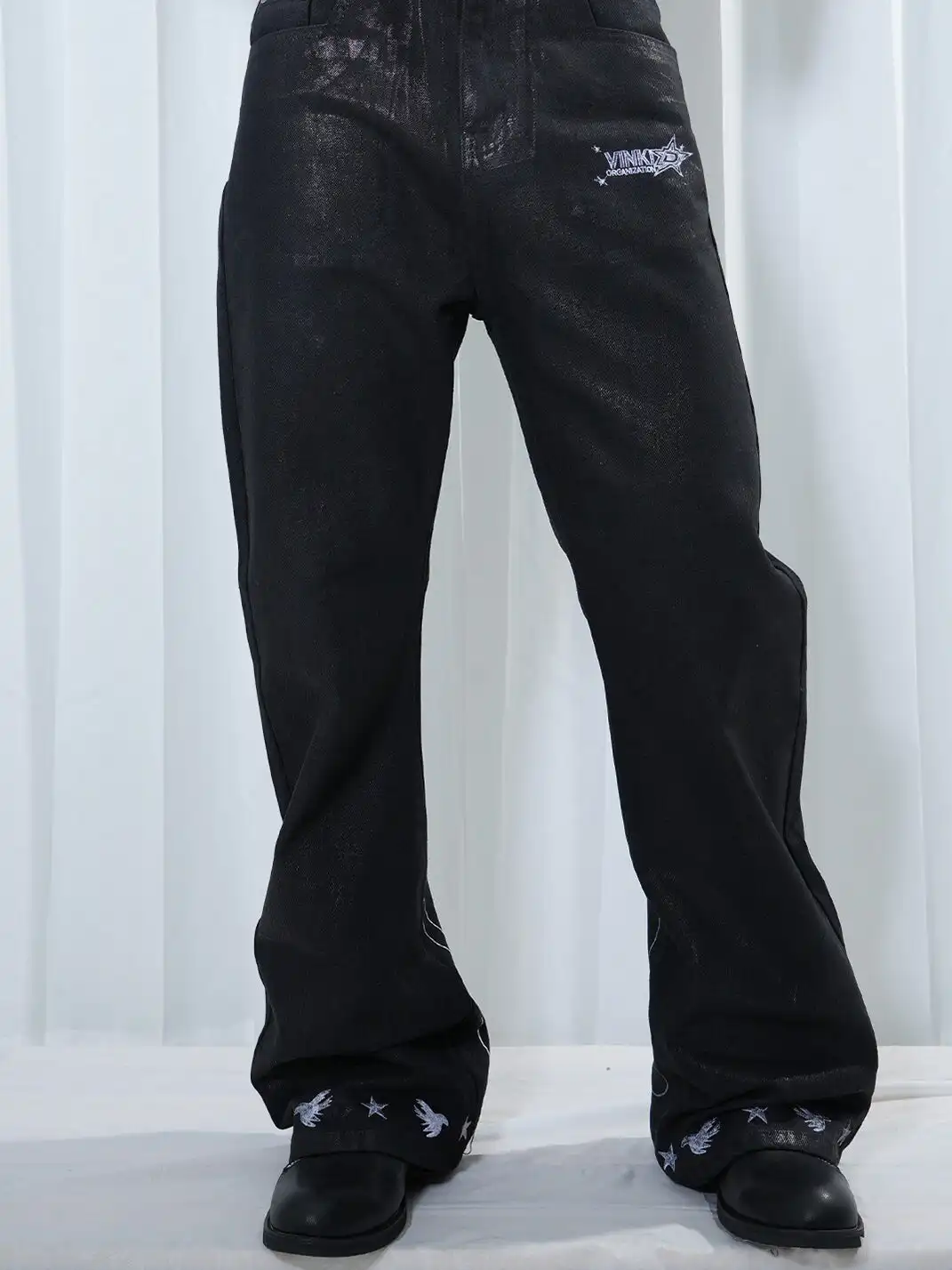 Vinkid | Cracked Black Wax-Coated Jeans